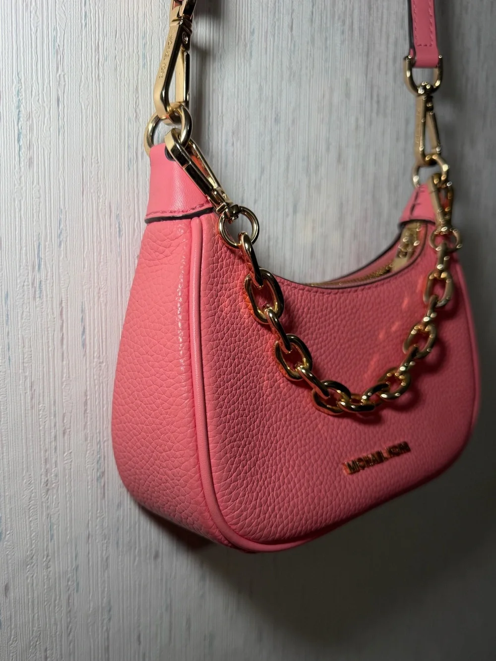 Michael Kors Pink Pebble Leather Shoulder Bag with Gold Chain Strap